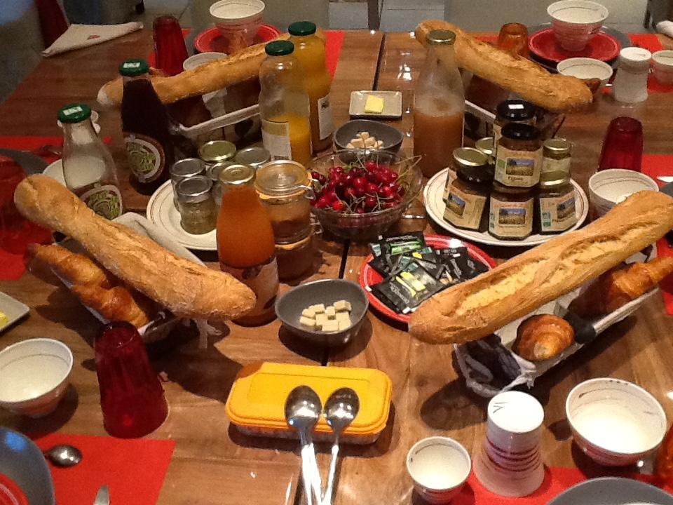 Cadouin Les Songes De L'Abbaye Bed & Breakfast エクステリア 写真