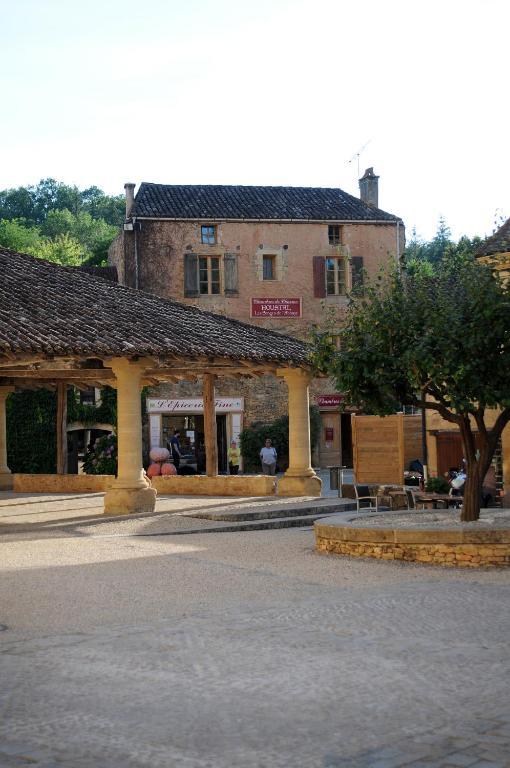 Cadouin Les Songes De L'Abbaye Bed & Breakfast エクステリア 写真